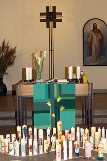 Einmal im Jahr laden wir im Rahmen unserer MINIGottesdienste zum Taufgedächtnis ein.